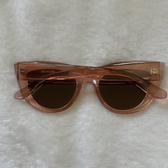 Amber Sceats Cateye Pink Sunglasses - Picture 3 of 8